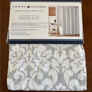 Tommy Hilfiger Modern Damask Seersucker Shower Curtain - Gray and White